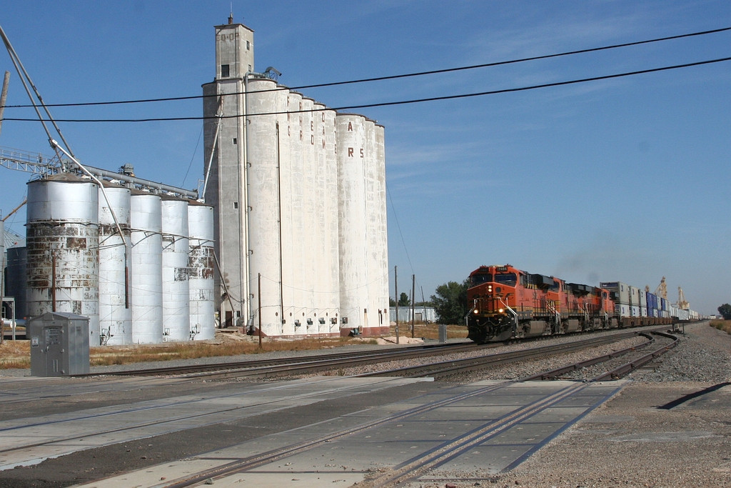 Another EB BNSF intermodal